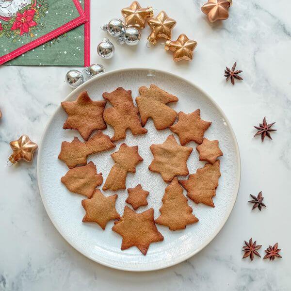 Weihnachtsplaetzchen-mit-Maniokmehl-glutenfrei